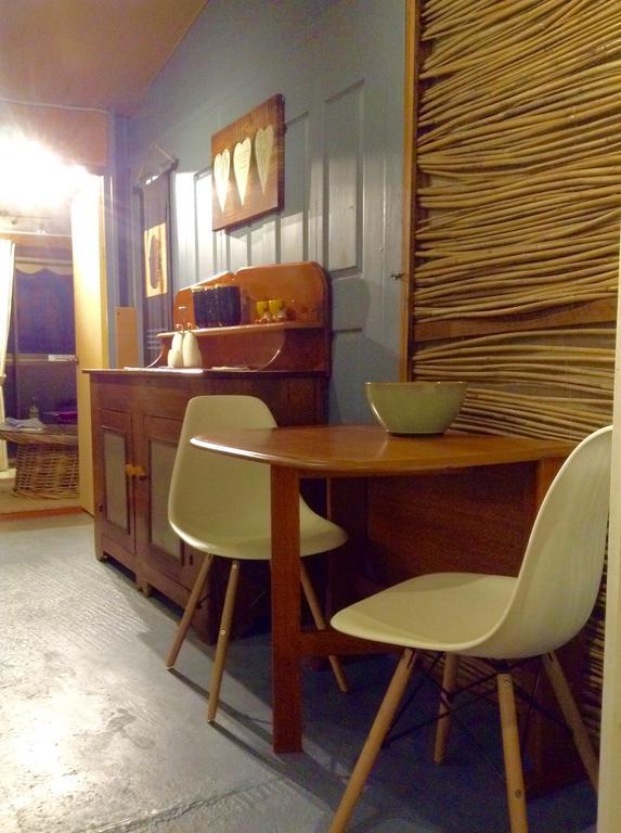 Butterfly Studio Proserpine Luaran gambar